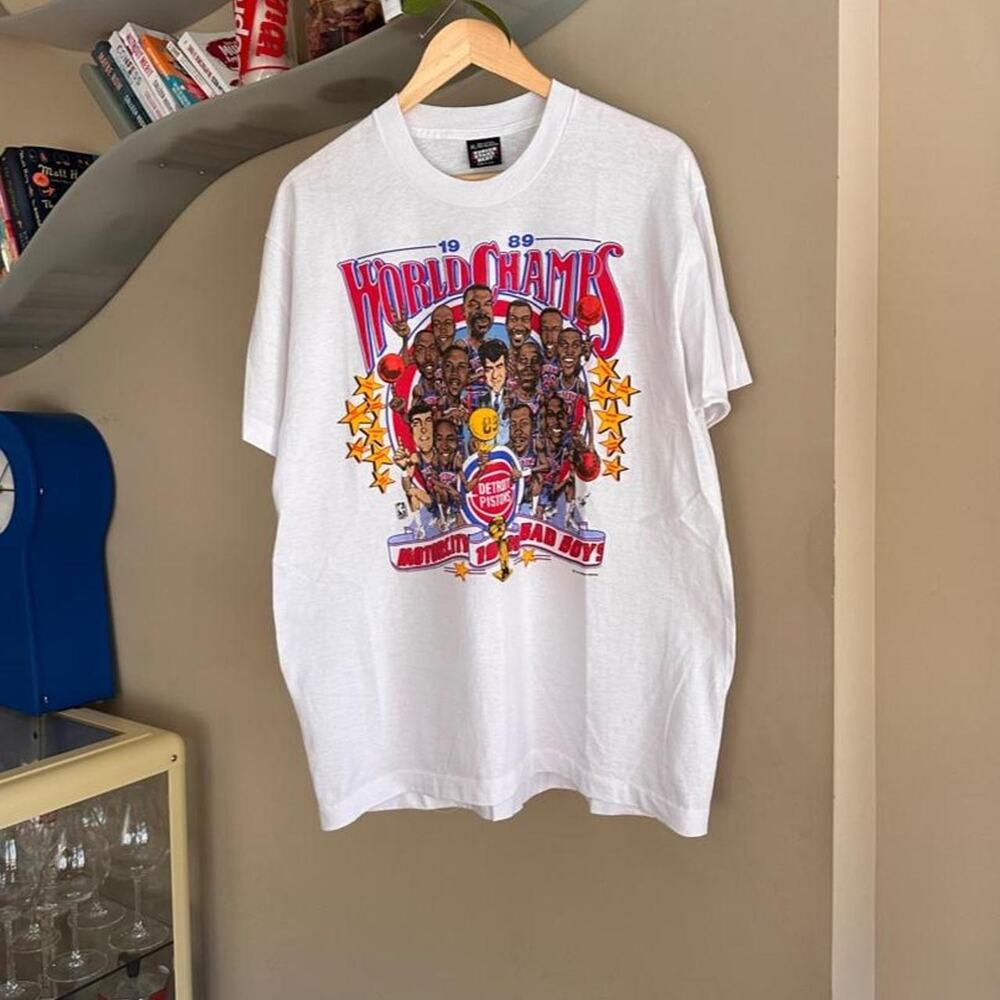 Vintage 1989 Detroit Pistons World Champions Shirt